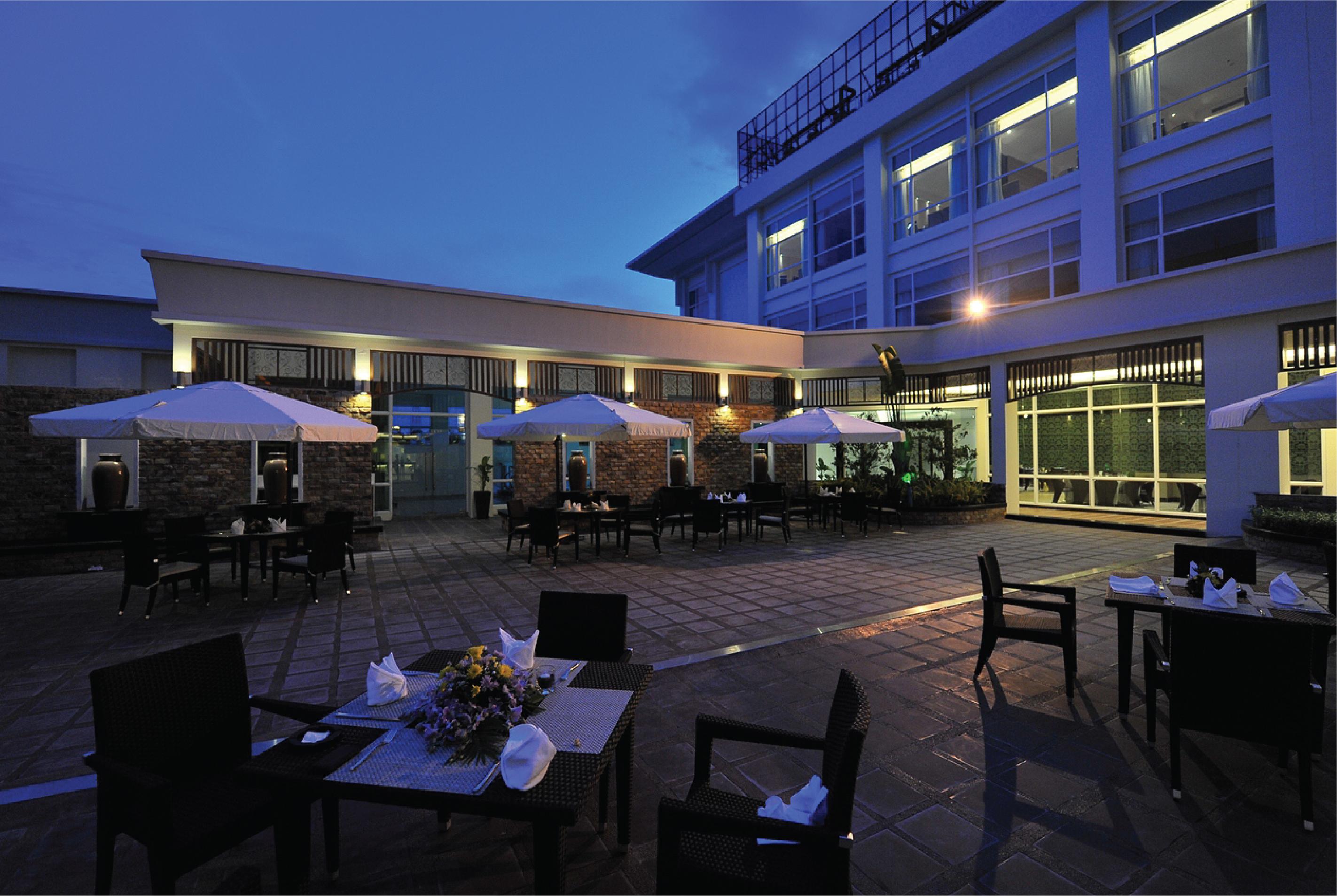 Dara Airport Hotel Phnom Penh Exterior photo